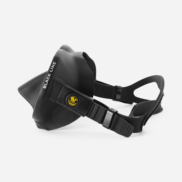 POSEIDON Black Line Mask